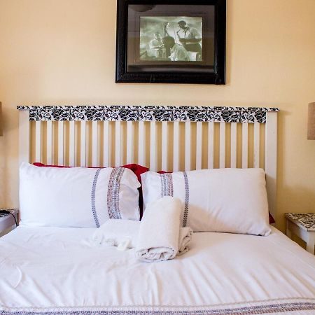 Pro Active Guest House Pretoria Bagian luar foto