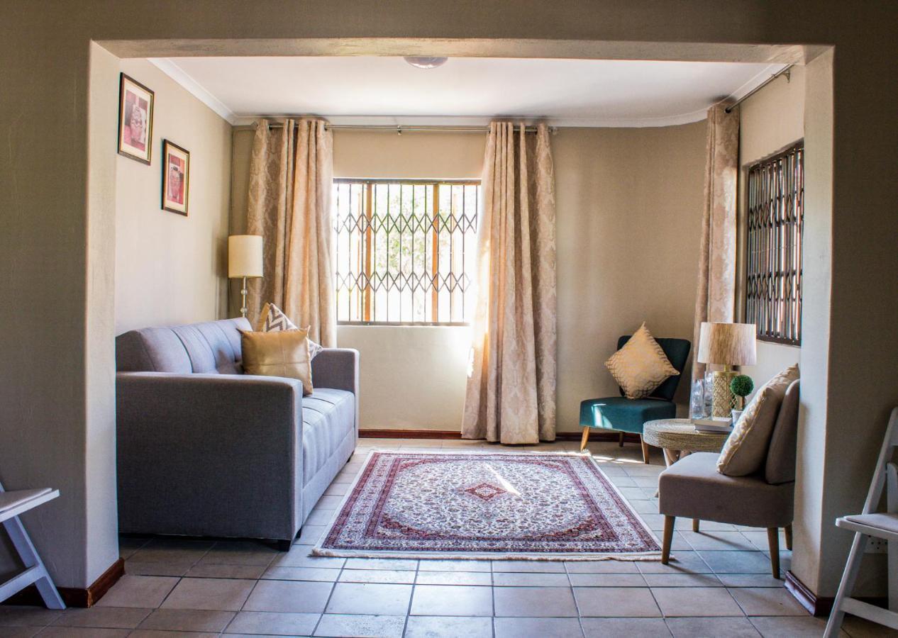 Pro Active Guest House Pretoria Bagian luar foto