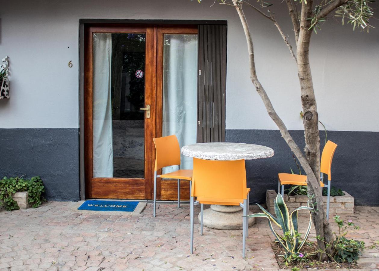 Pro Active Guest House Pretoria Bagian luar foto